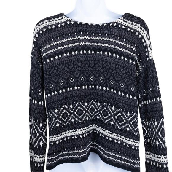 American Eagle Knit Sweater Black White Boat Neck Crop Length, Medium. - Picture 3 of 6